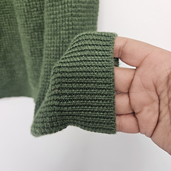 Wilfred Free Aritzia Sz M 100% Merino Wool Green Waffle Knit Women's  Sweater - Picture 7 of 7
